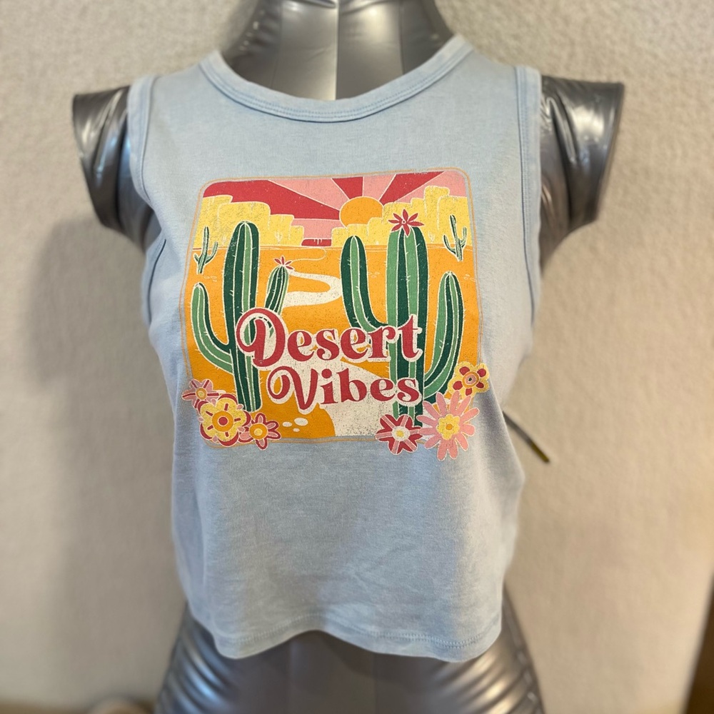 Desert Vibes Graphic Tank Top - Light Blue